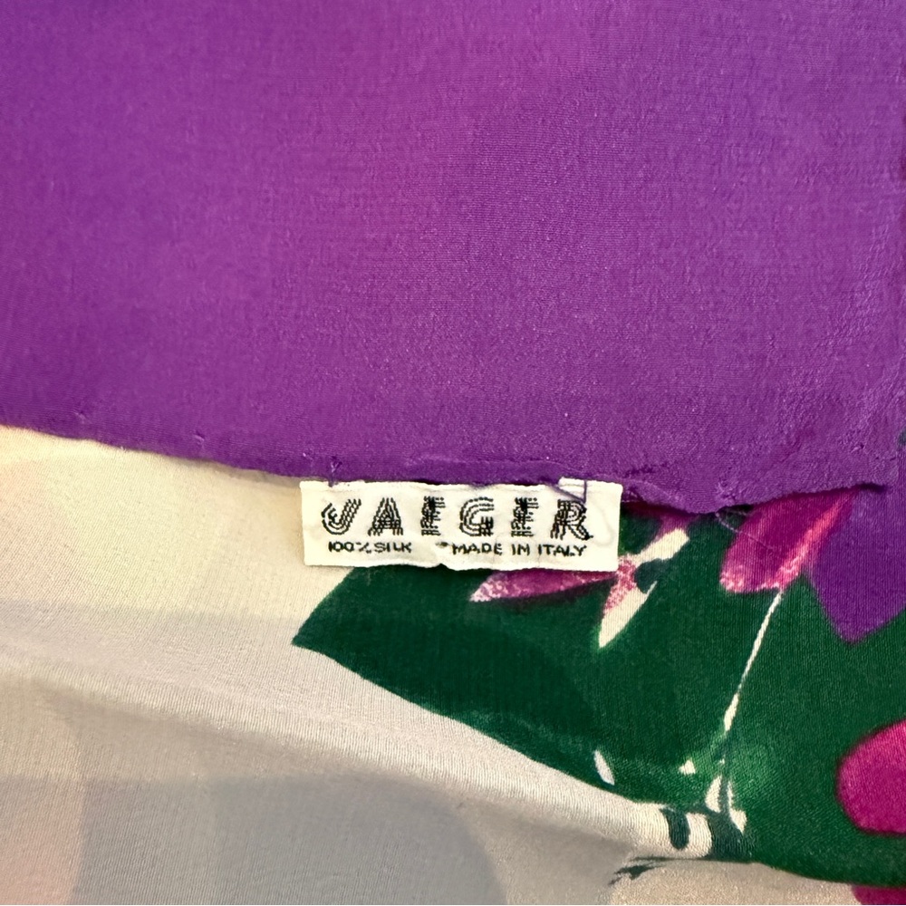 Jaeger silk scarf floral purple red white green pink gold - Picture 9 of 12